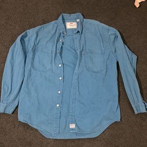 Levi’s Shirt
